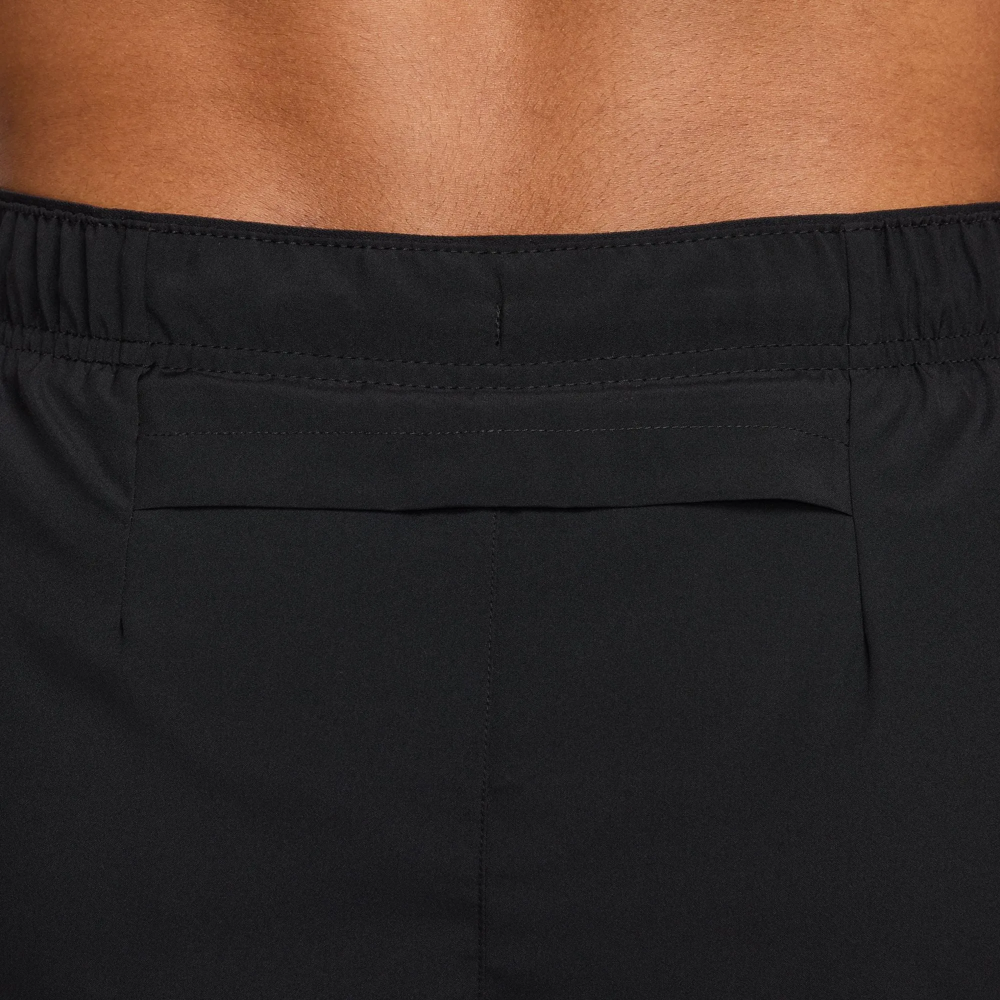 Nike Men's Dri-FIT Challenger 5 Inch 2 in 1 Versatile Shorts Black / Reflective Silver