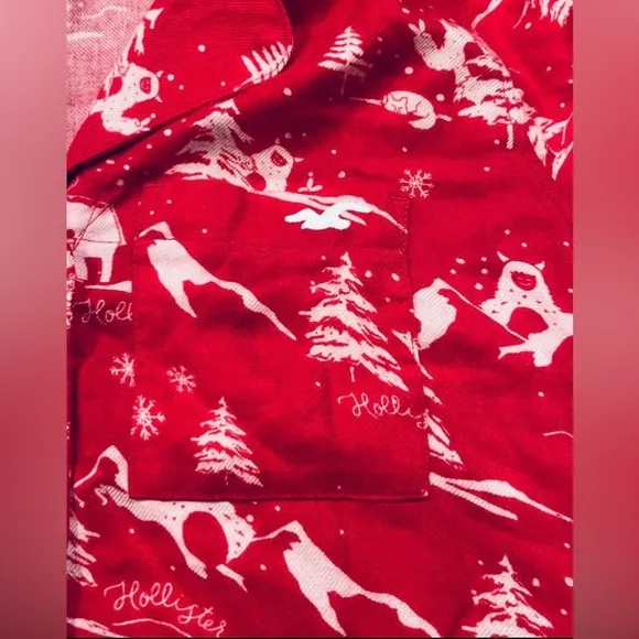 NWOT Hollister Christmas Shorts Pajama Set