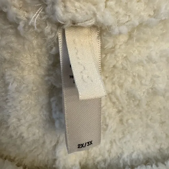 NWOT! SKIMS Cozy Knit Shorts and Tank Top Set Size 2X/3X