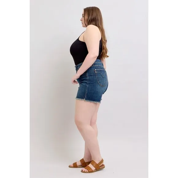 NWT Judy Blue Plus Size Tummy Control Fray Hem Shorts, Vacation, Style 150328