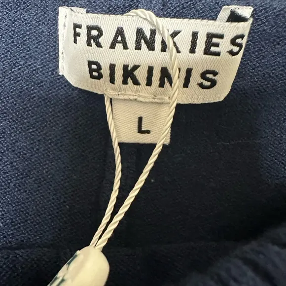 NWT:Frankie’s Bikinis Estelle Booty Shorts🪻