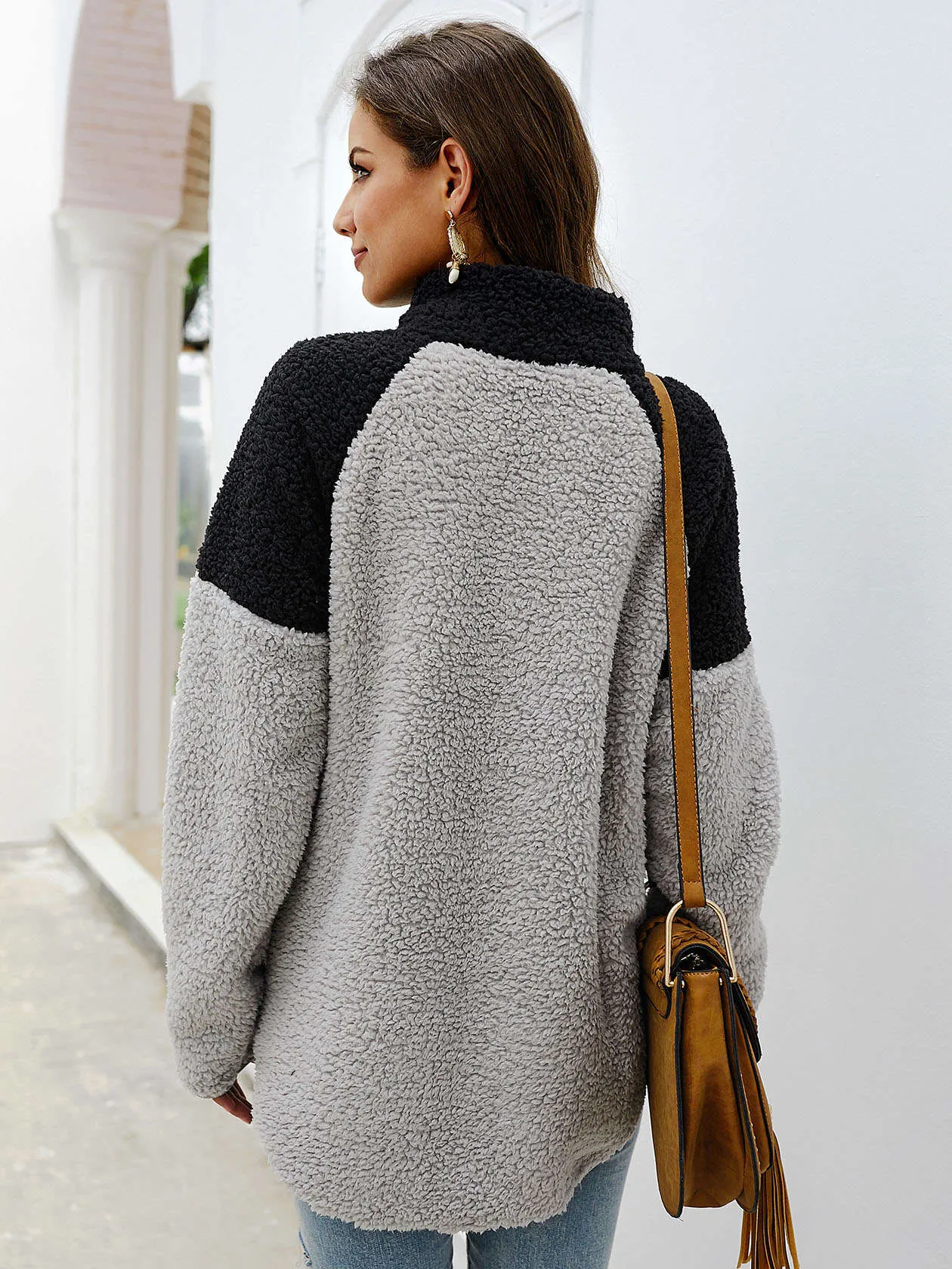 Original Design Women's Winter Thick High Collar Long-sleeved Jacket Sweater