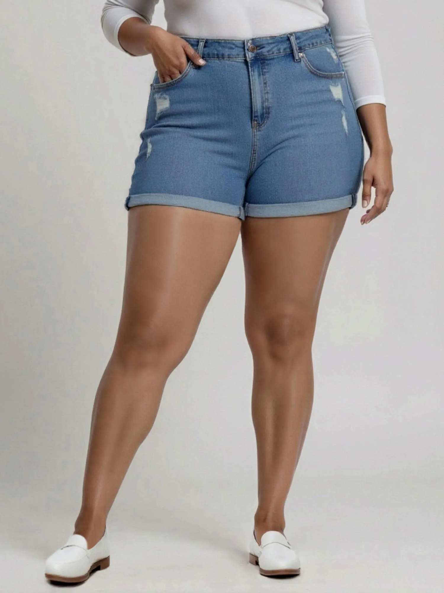 Plus Midrise Essential 5-inch Boyfriend Denim Short