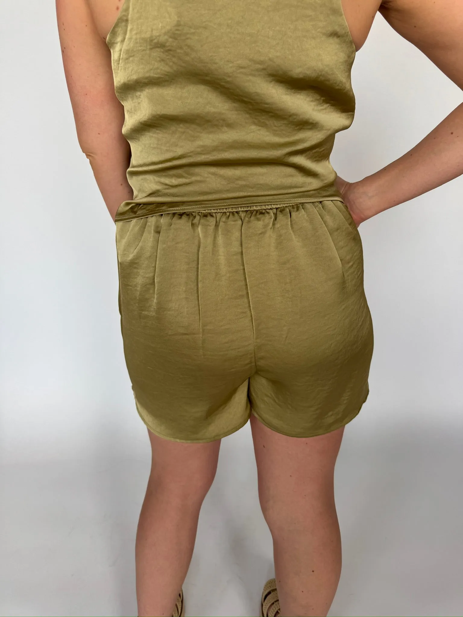 Pousos Shorts
