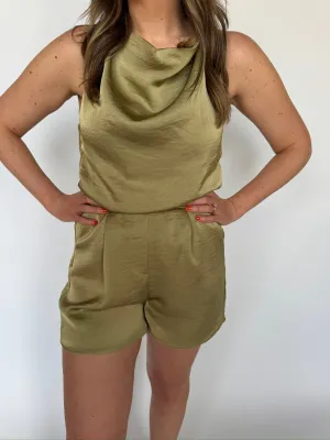 Pousos Shorts