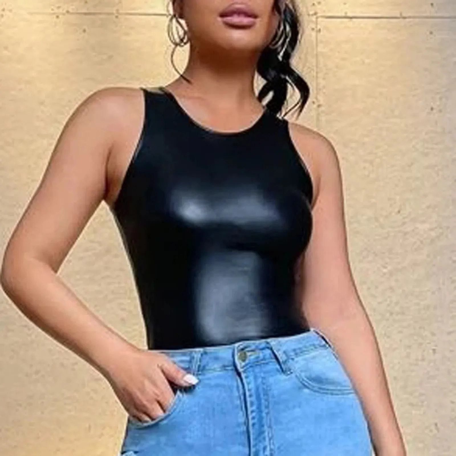 PU Leather Black Bustier Women Sexy Deep V-Neck Spaghetti Strap Corset Cropped Top