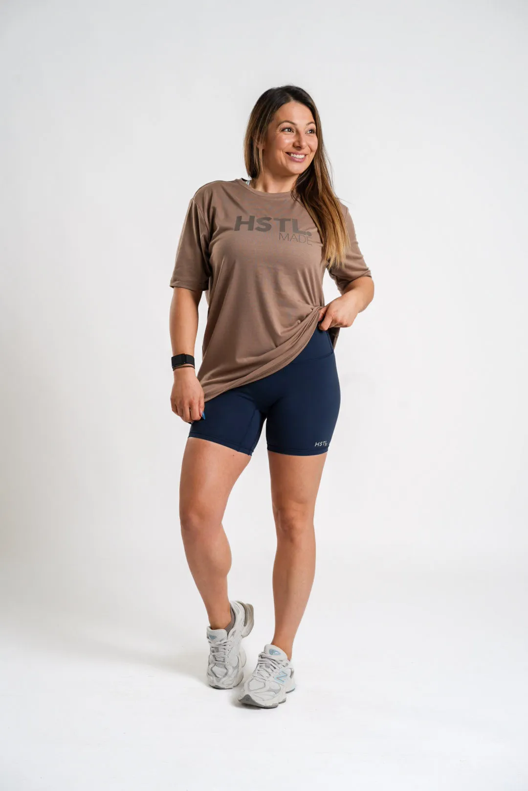 Pump Mid Shorts
