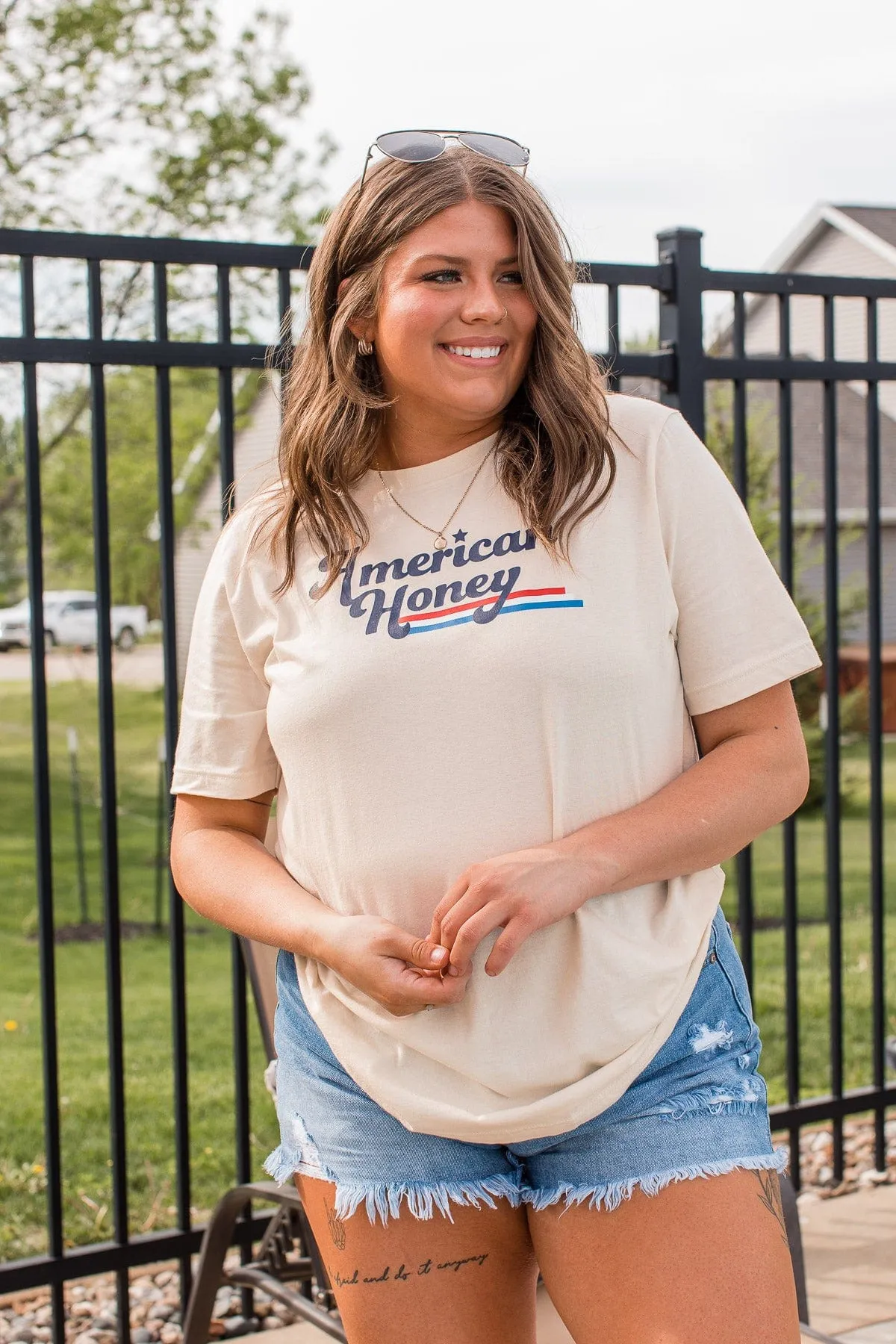 "American Honey" Graphic Top- Cream