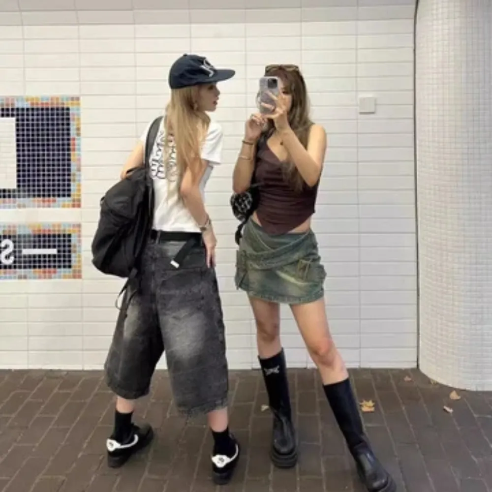 "Retro Wash Denim" Shorts