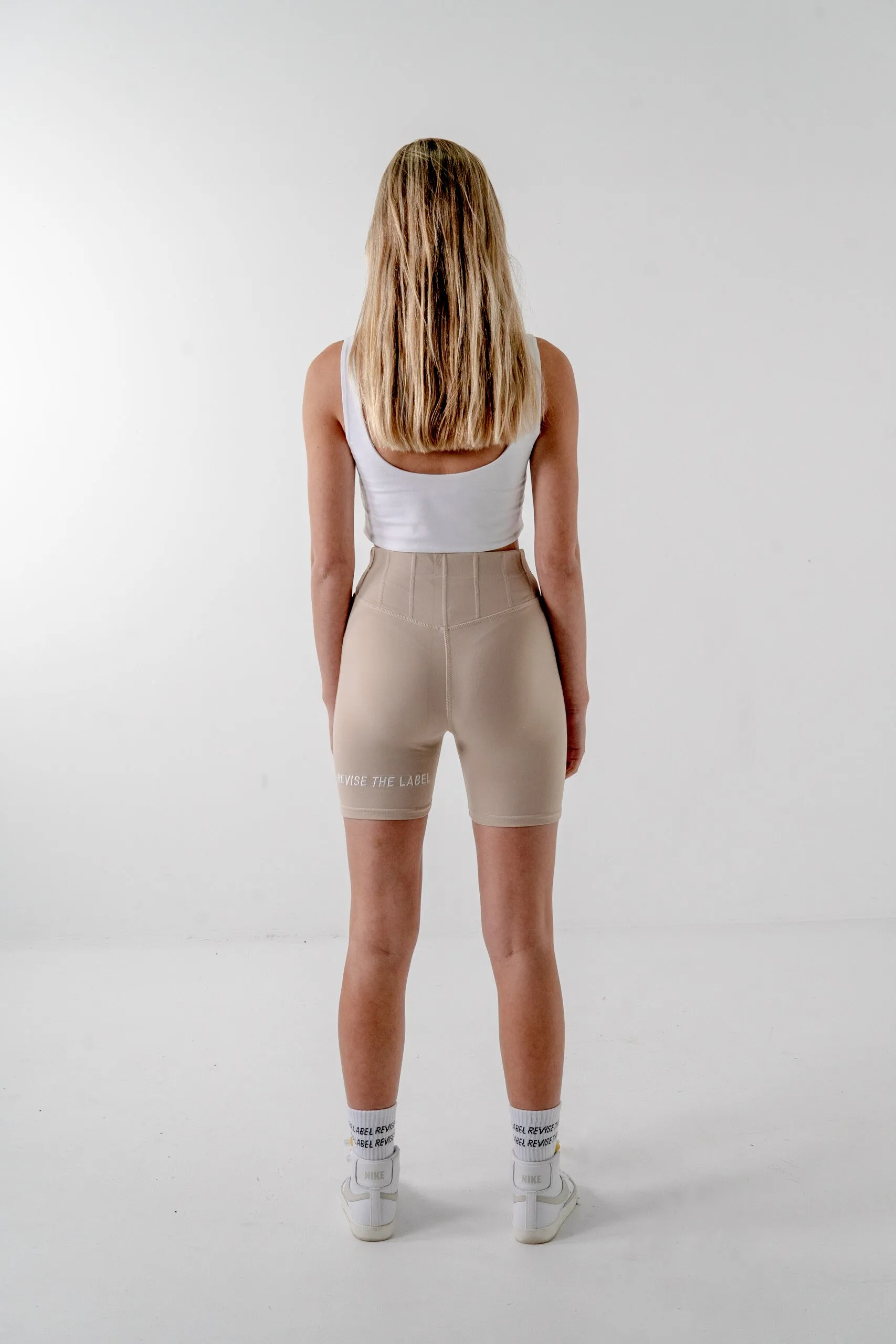 "STRUCTURED" BIKE SHORTS - BEIGE