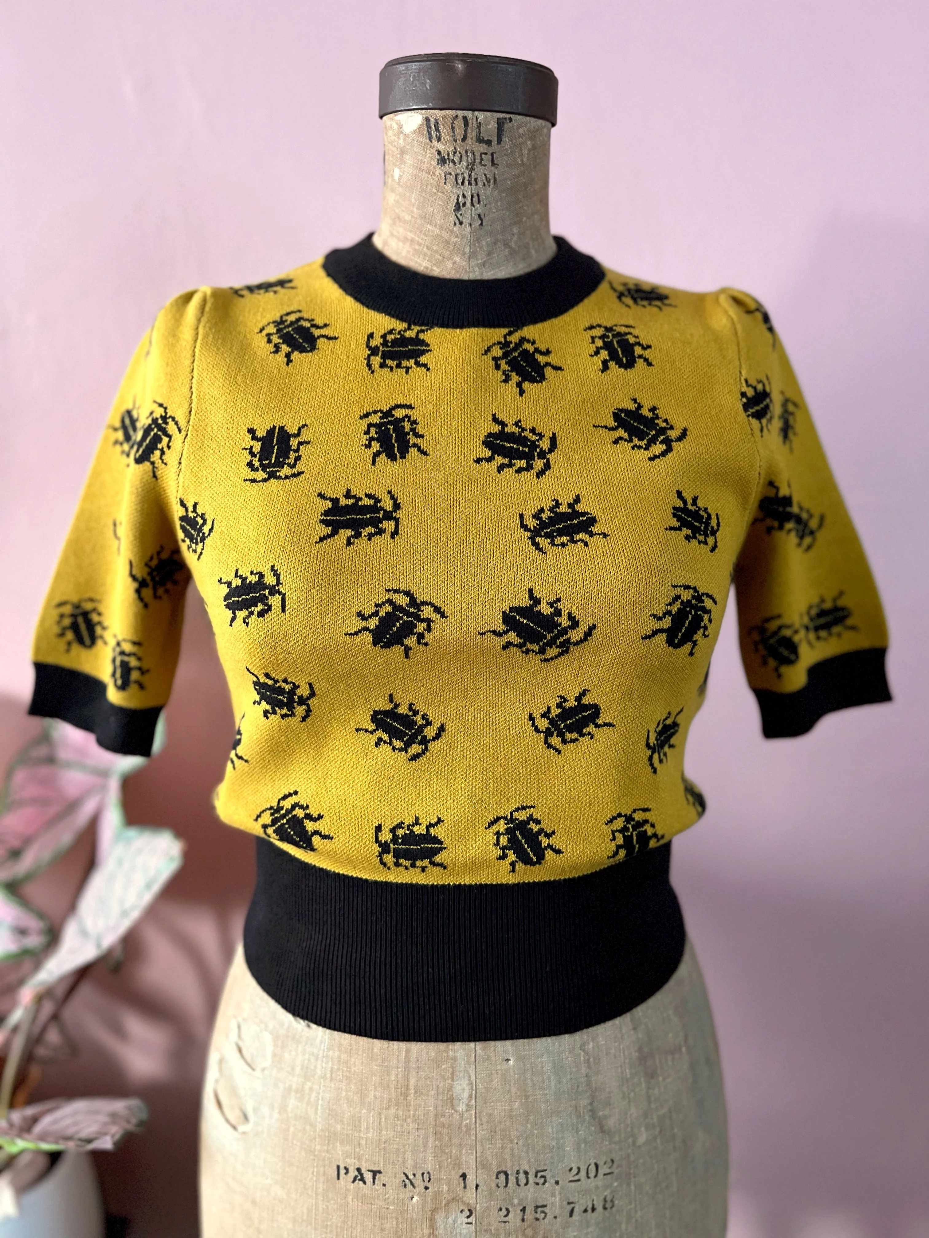 ROACH HALF SLEEVE SWEATER
