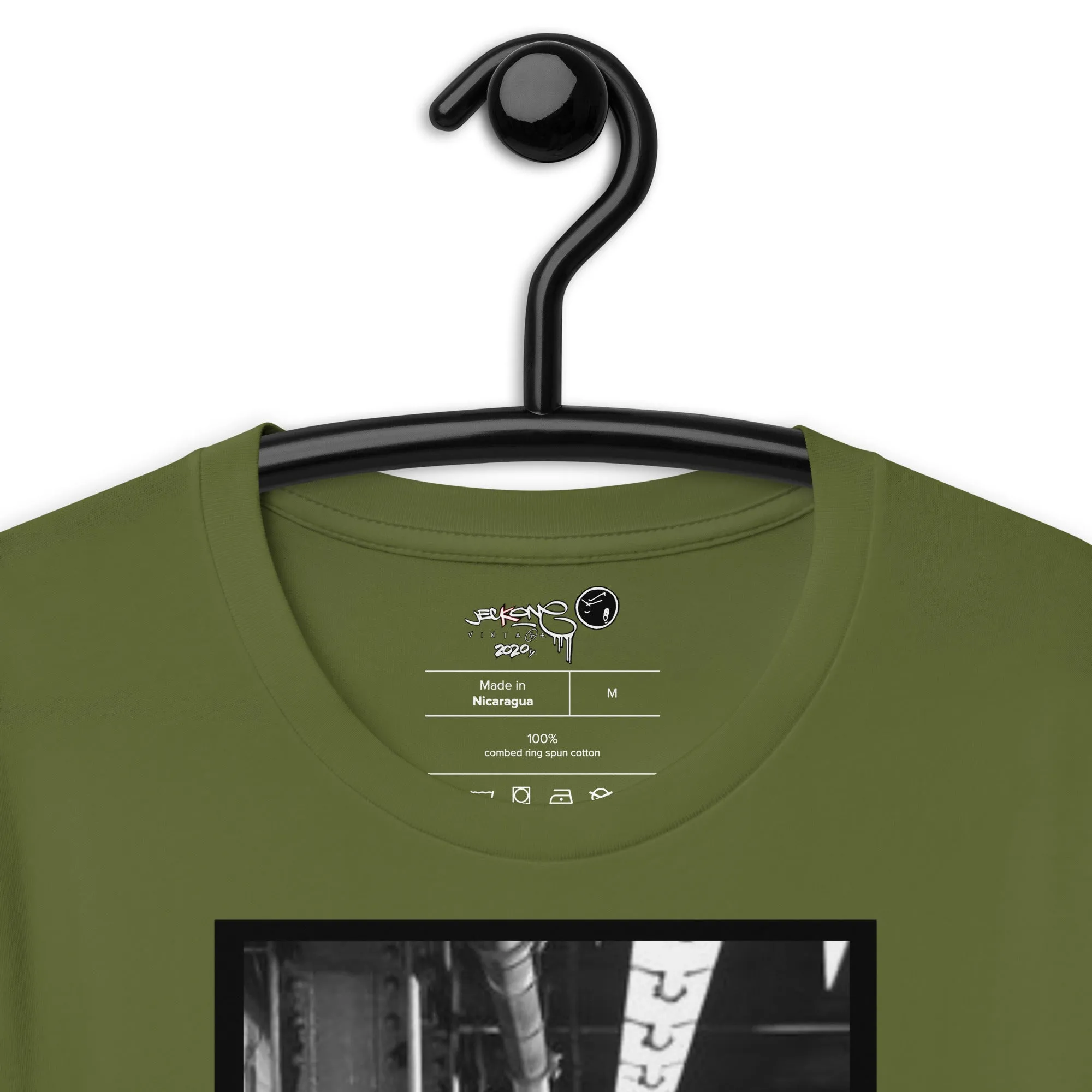SHORT SLEEVE TEE  (uniSex) :  135th Street 3trainComing -(2020 upgraded classic)