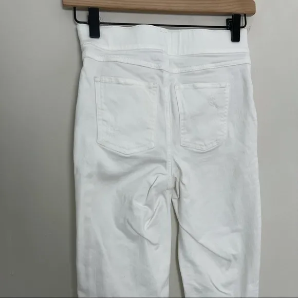 SPANX- Distressed Ankle Skinny Jeans White