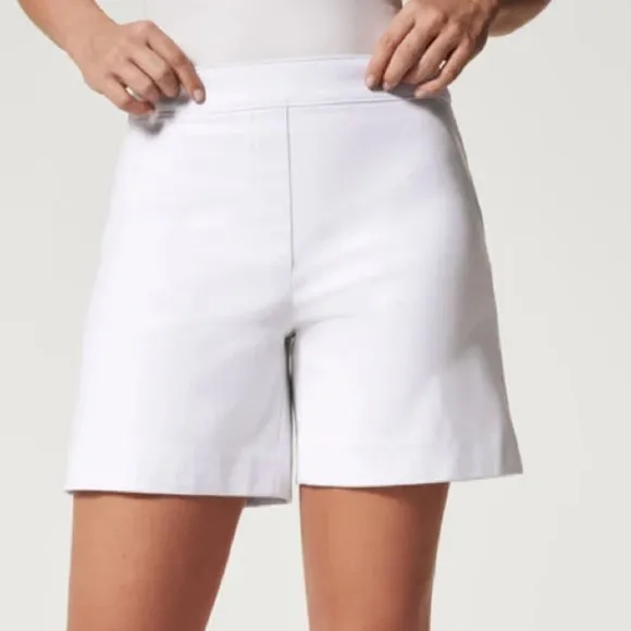 SPANX On The Go High Waist White Stretchy Shorts Tailored Fit Size L NWT