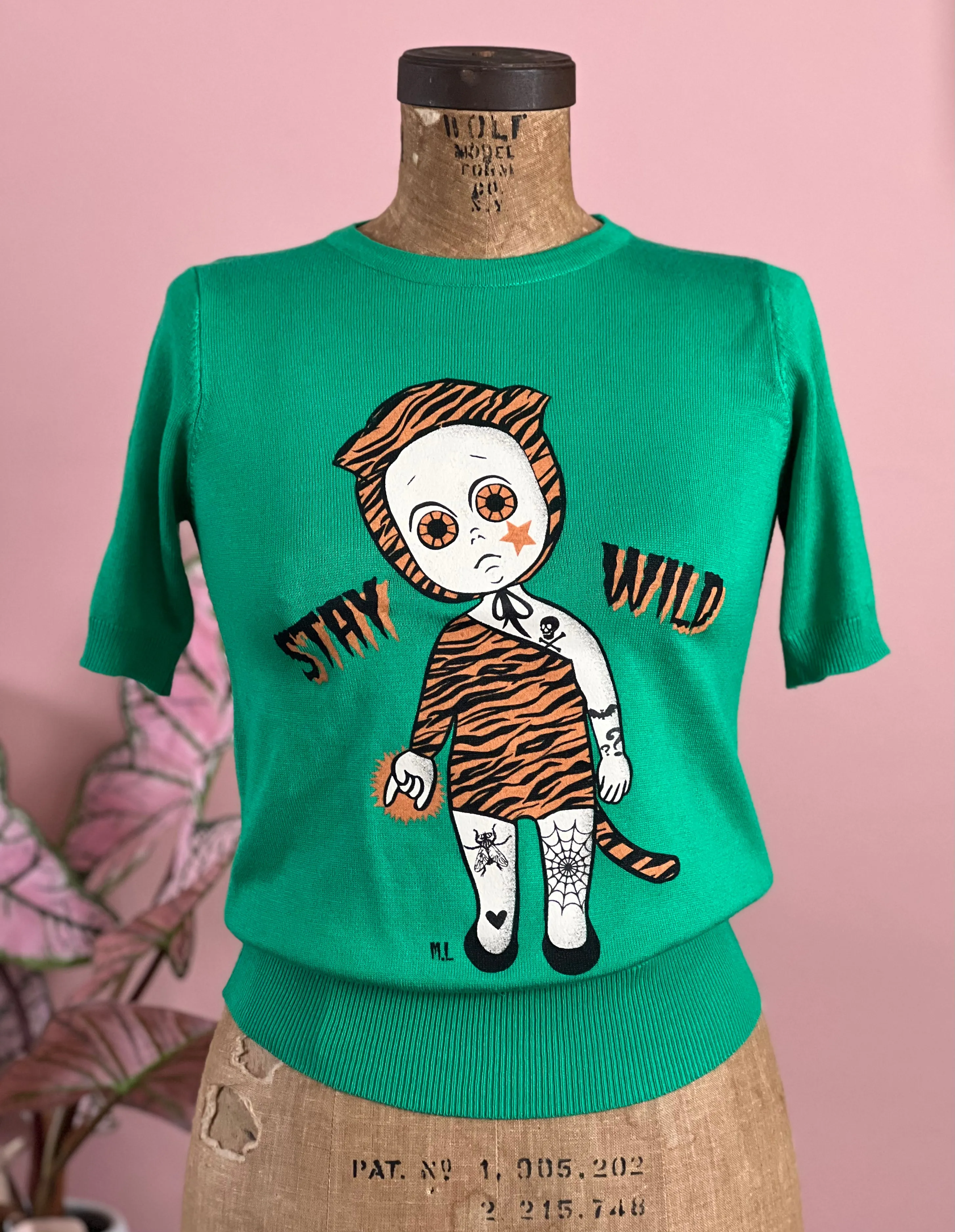 STAY WILD HALF SLEEVE SWEATER *GREEN