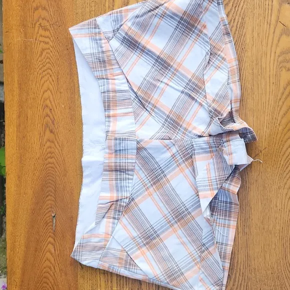 TEEN JUNIOR Girl, Sz M, Summer, Spring, Vacation, Plaid, Khaki, Jean Mini Shorts