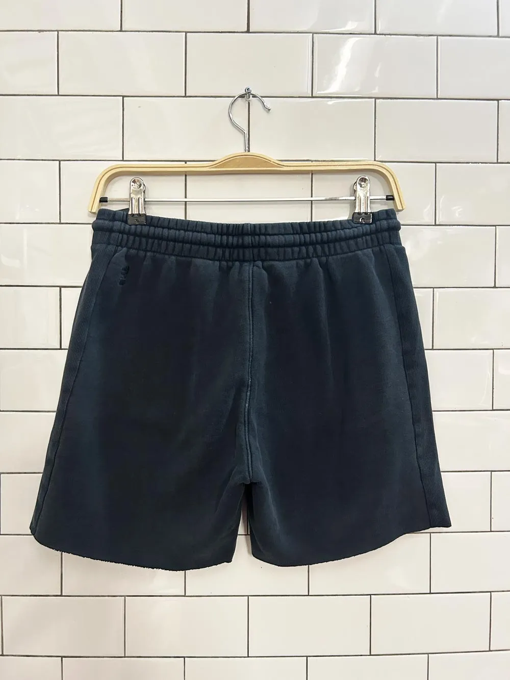 tna cozy fleece sweat shorts