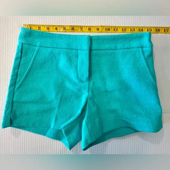 TRINA TURK Oceano Color Stretch Fabric Hook And Zip Close Shorts Size 0 NWOT