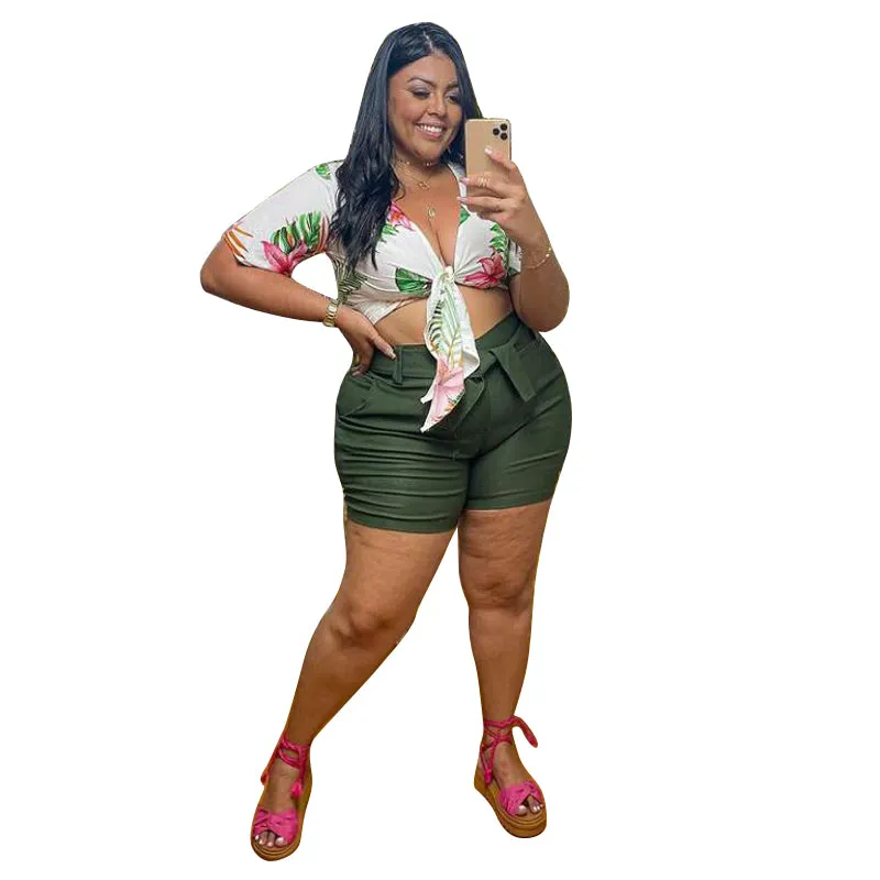Tropical Knot-Front Printed Top and High-Waist Shorts Set for Effortless Summer Chic