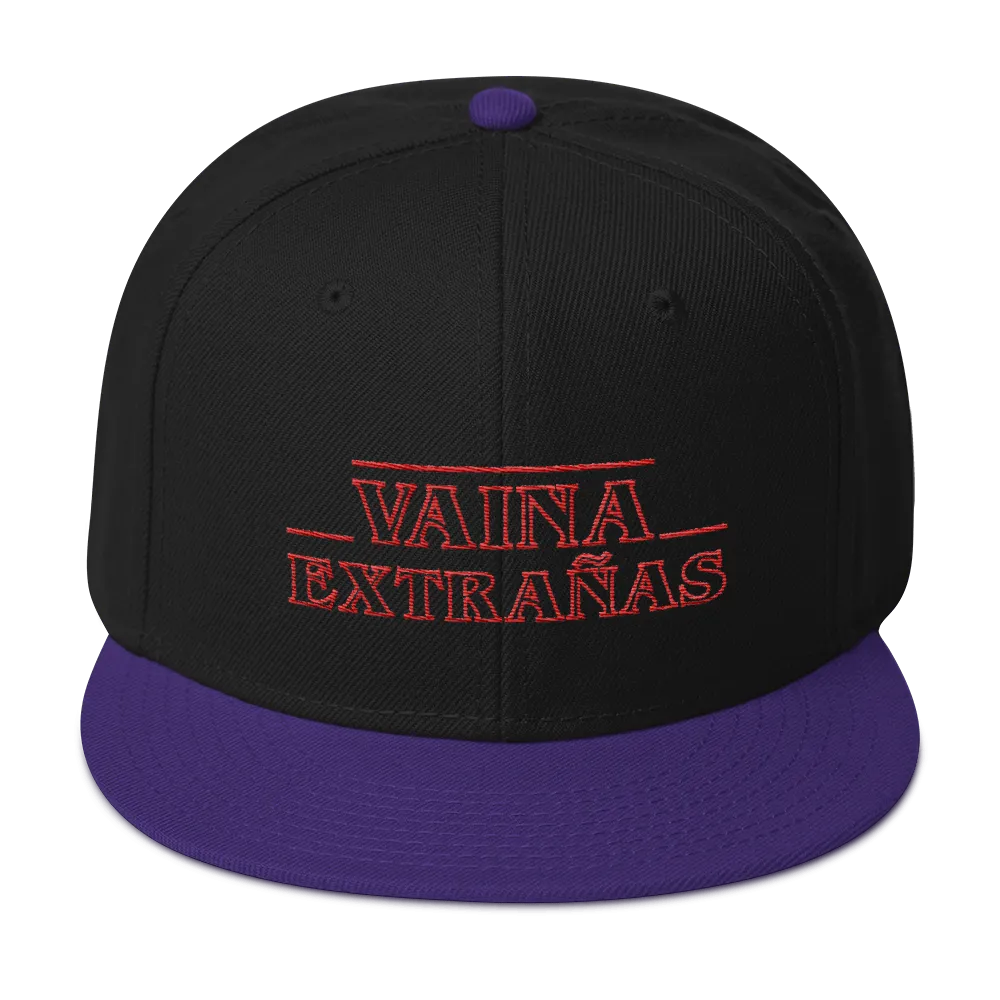 Vaina Extrañas Dominican Snapback Hat