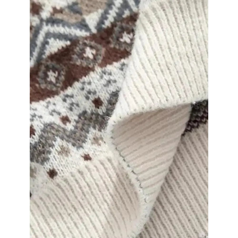 Vintage Y2K Knitted Sweater with Zigzag Pattern and Rabbits Design