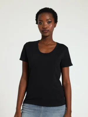 Voop Neck Stretch Tee - Black