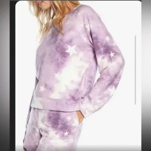 Wildfox tie dye with stars lounge set. NWT various size
