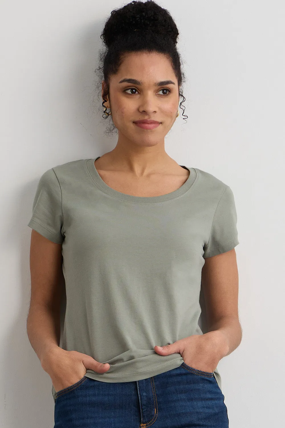 Women's Organic Scoop Neck Tee